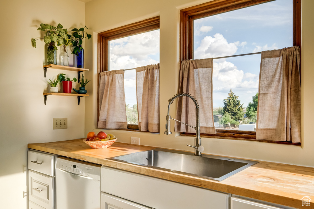 265 W ABAJO DR Monticello, UT 84535