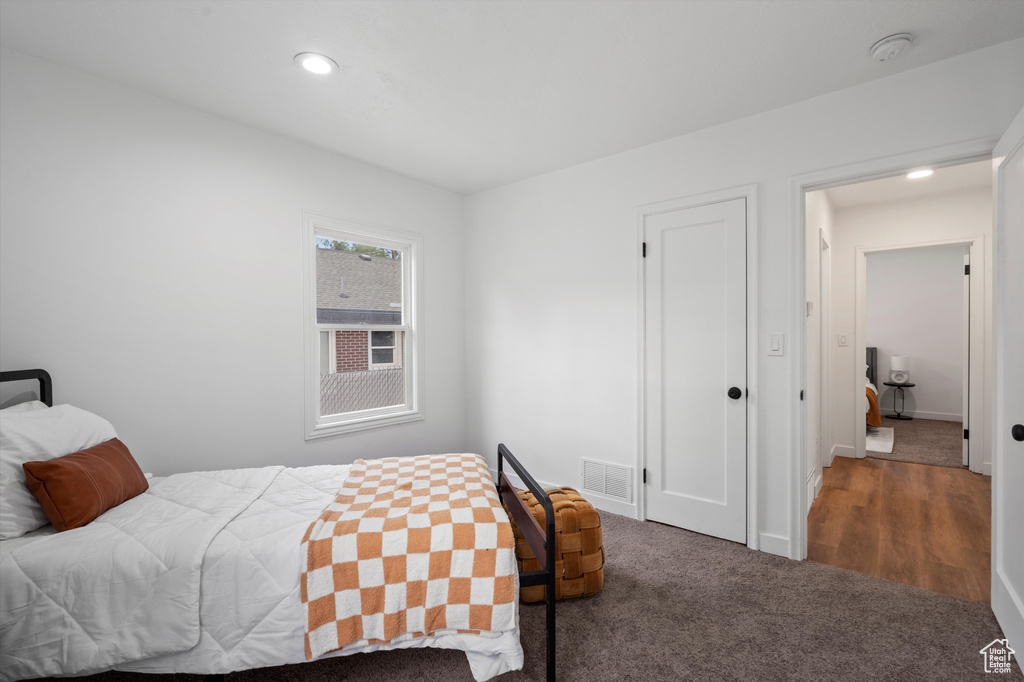 Photo 12 for MLS #2111911 at 955 Kiesel Ave