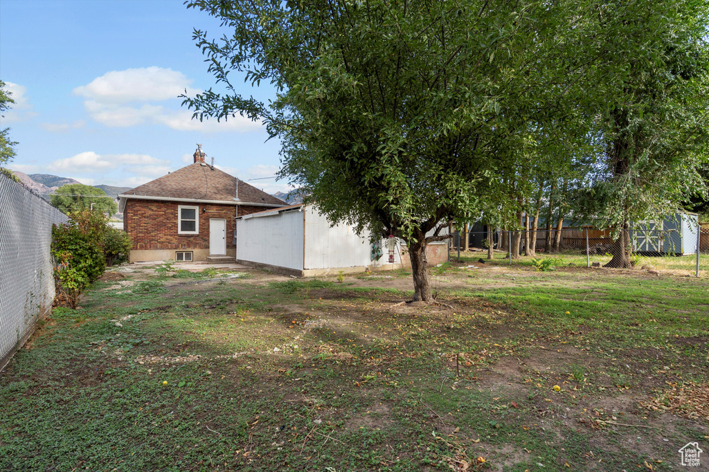 Photo 24 for MLS #2111911 at 955 Kiesel Ave