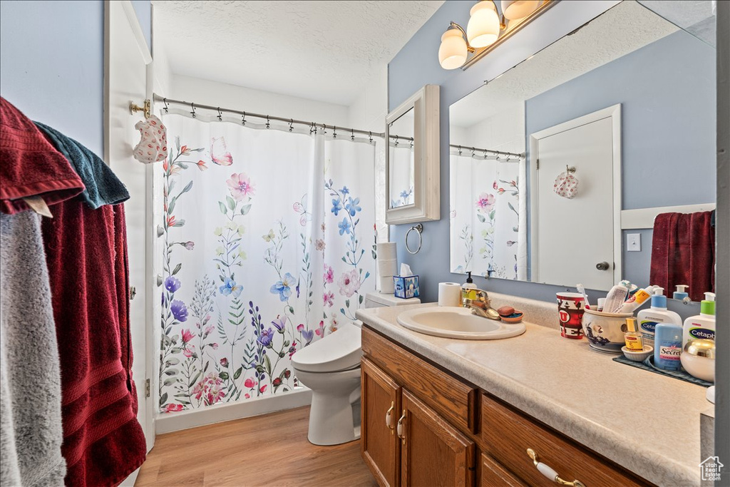 Photo 14 for MLS #2111912 at 3847 W Elwood Way