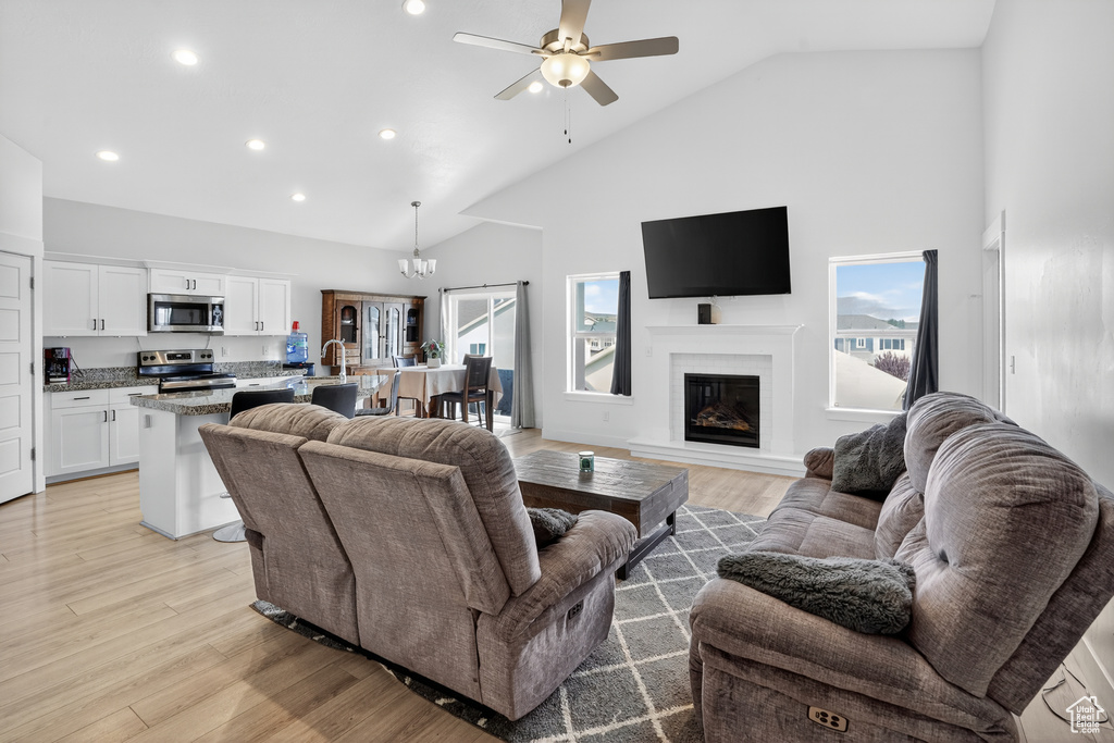 Photo 6 for MLS #2111924 at 4673 E Golden Meadow Xing