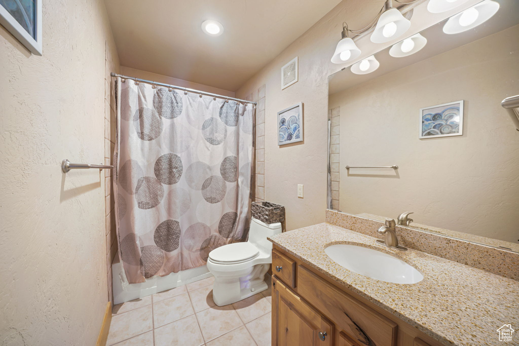 Photo 16 for MLS #2111930 at 6010 N Fox Pointe Cir #B1