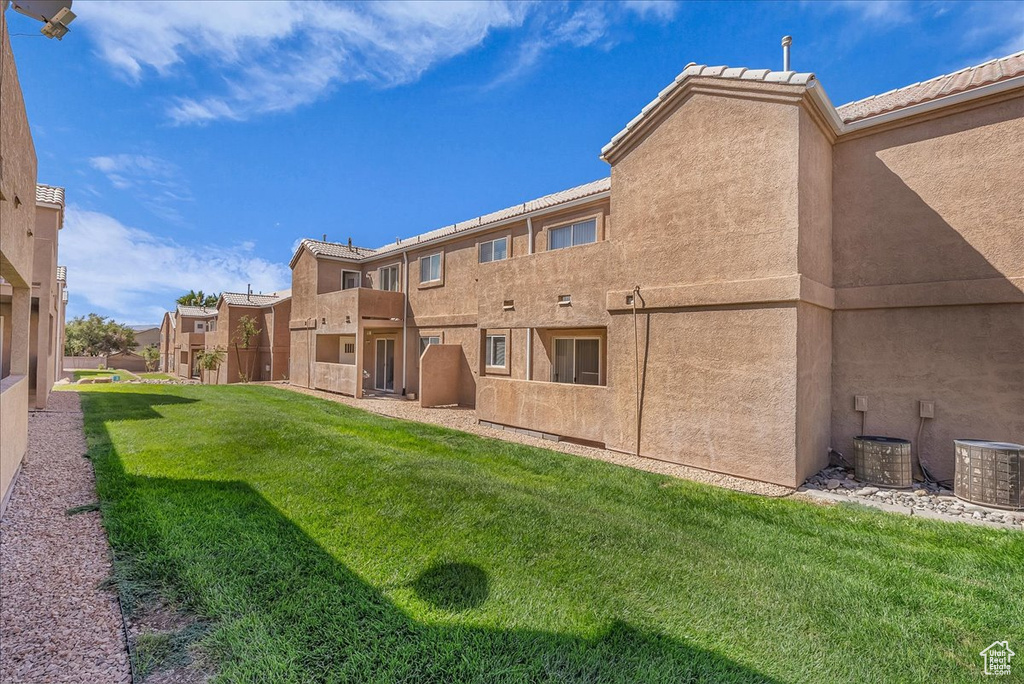 Photo 18 for MLS #2111931 at 1122 E 300 South #I116