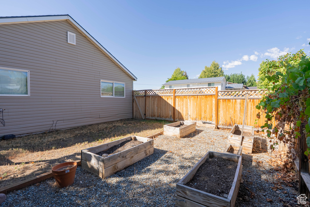 Photo 24 for MLS #2111940 at 2068 W 1000 South