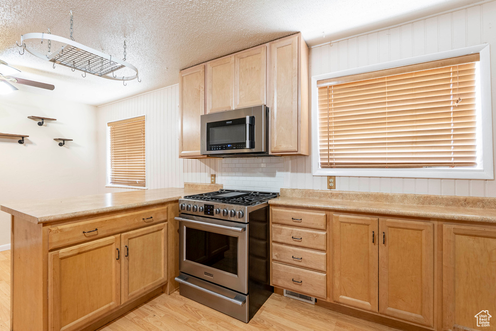 Photo 7 for MLS #2111940 at 2068 W 1000 South