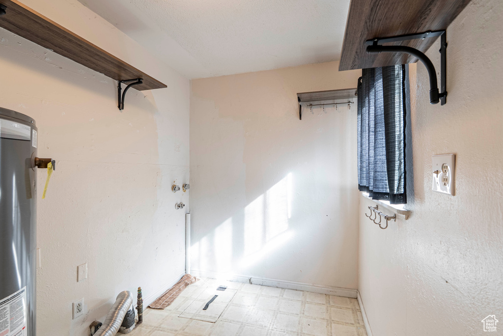 Photo 9 for MLS #2111940 at 2068 W 1000 South