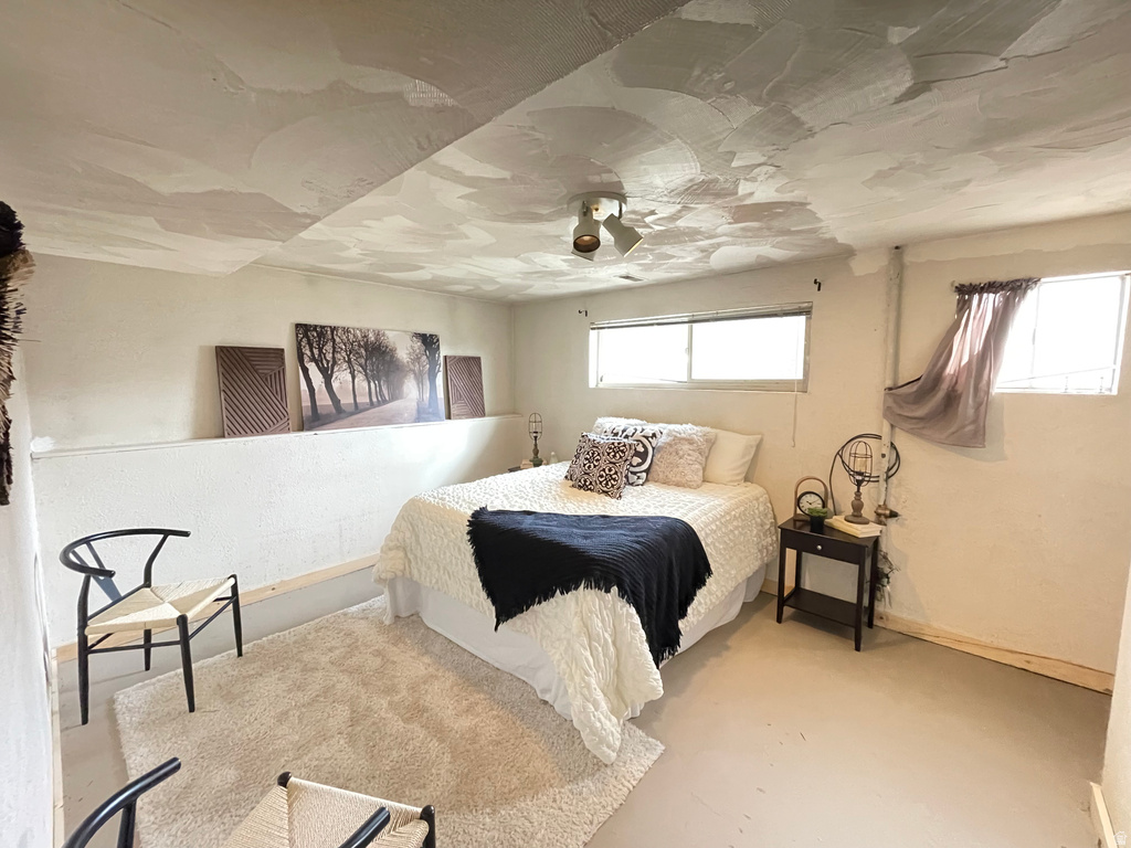 9968 S FLINT DR Sandy, UT 84094