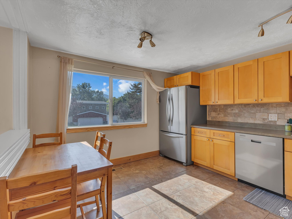 Photo 11 for MLS #2111947 at 9968 S Flint Dr