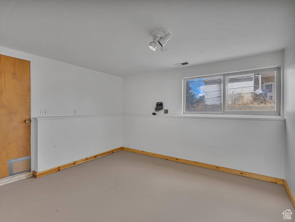 Photo 23 for MLS #2111947 at 9968 S Flint Dr