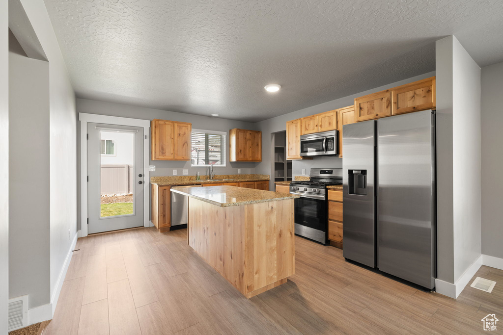 Photo 8 for MLS #2111948 at 1510 S Windsong Dr