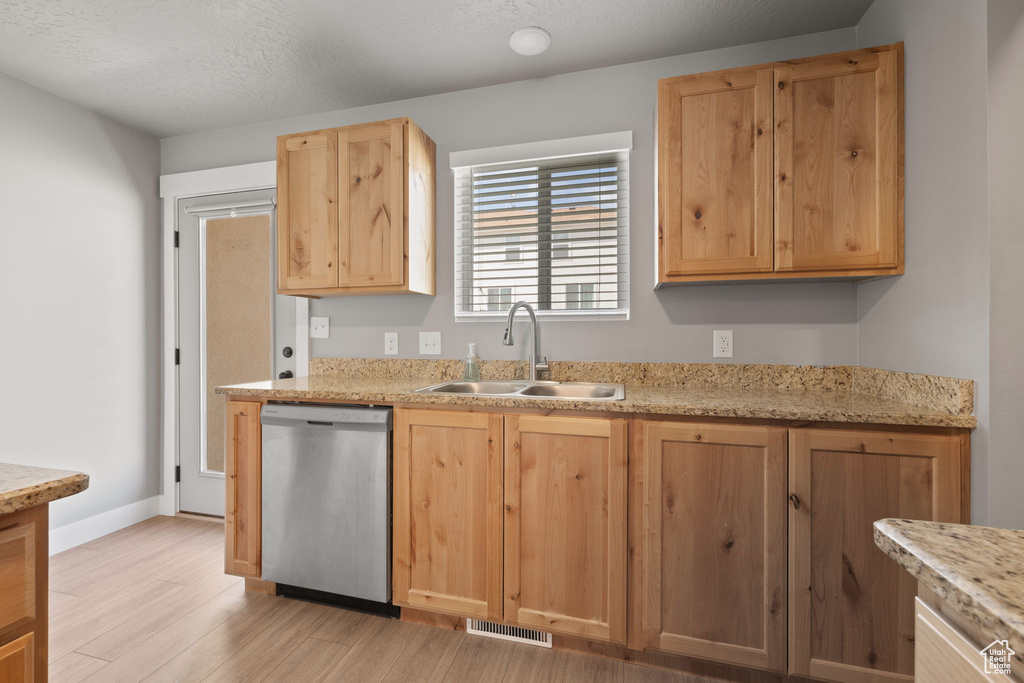 Photo 11 for MLS #2111948 at 1510 S Windsong Dr