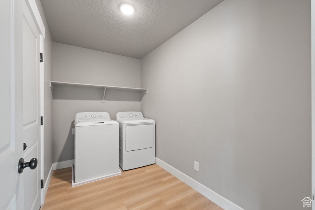 Photo 13 for MLS #2111948 at 1510 S Windsong Dr