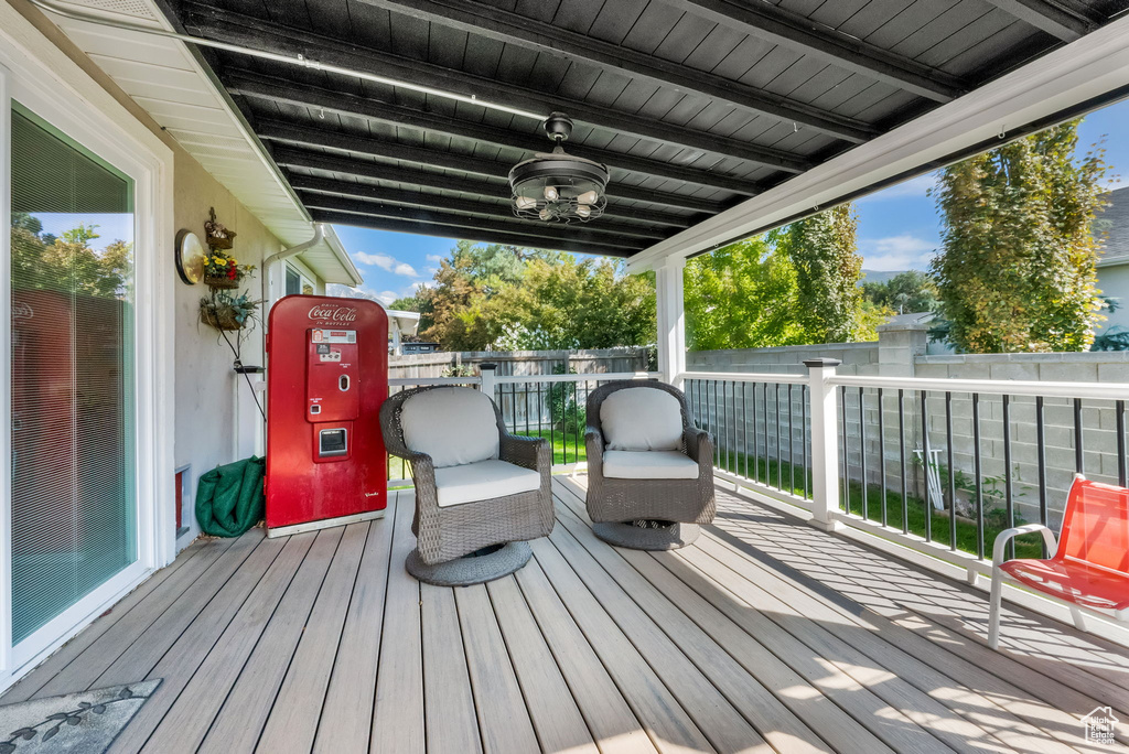 Photo 9 for MLS #2111953 at 1356 Eastpoint Dr