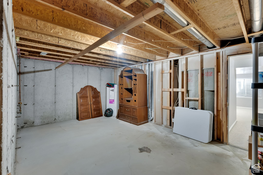 Photo 35 for MLS #2111953 at 1356 Eastpoint Dr