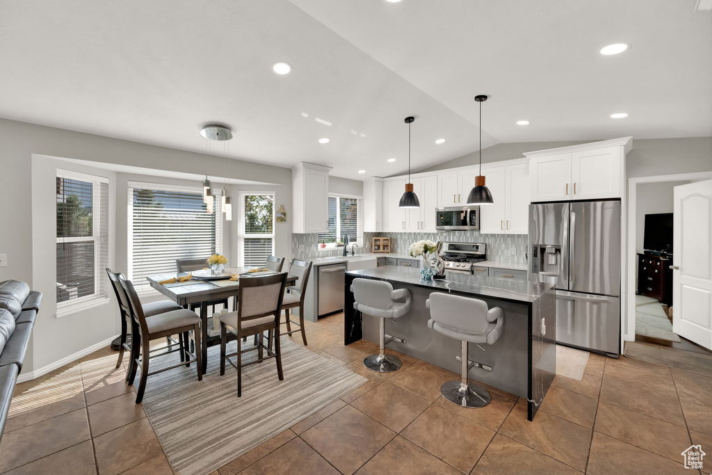 Photo 14 for MLS #2111953 at 1356 Eastpoint Dr
