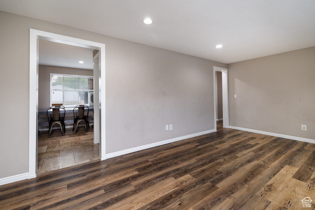 Photo 5 for MLS #2111956 at 342 N 700 East