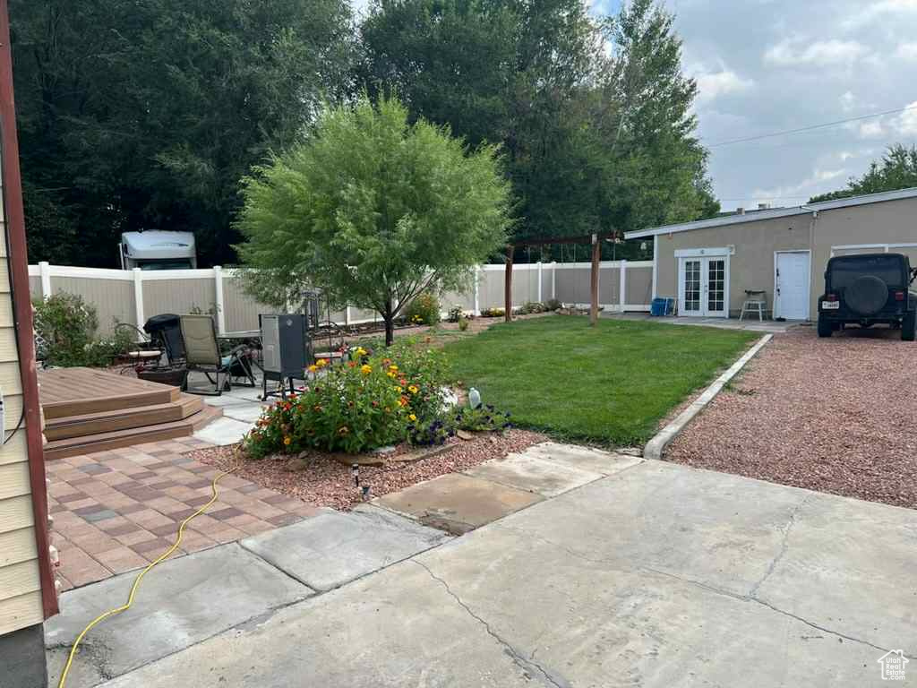 Photo 4 for MLS #2111957 at 250 N 6th Ave