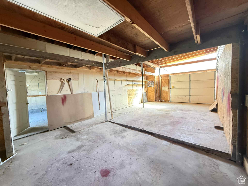 Photo 50 for MLS #2111957 at 250 N 6th Ave