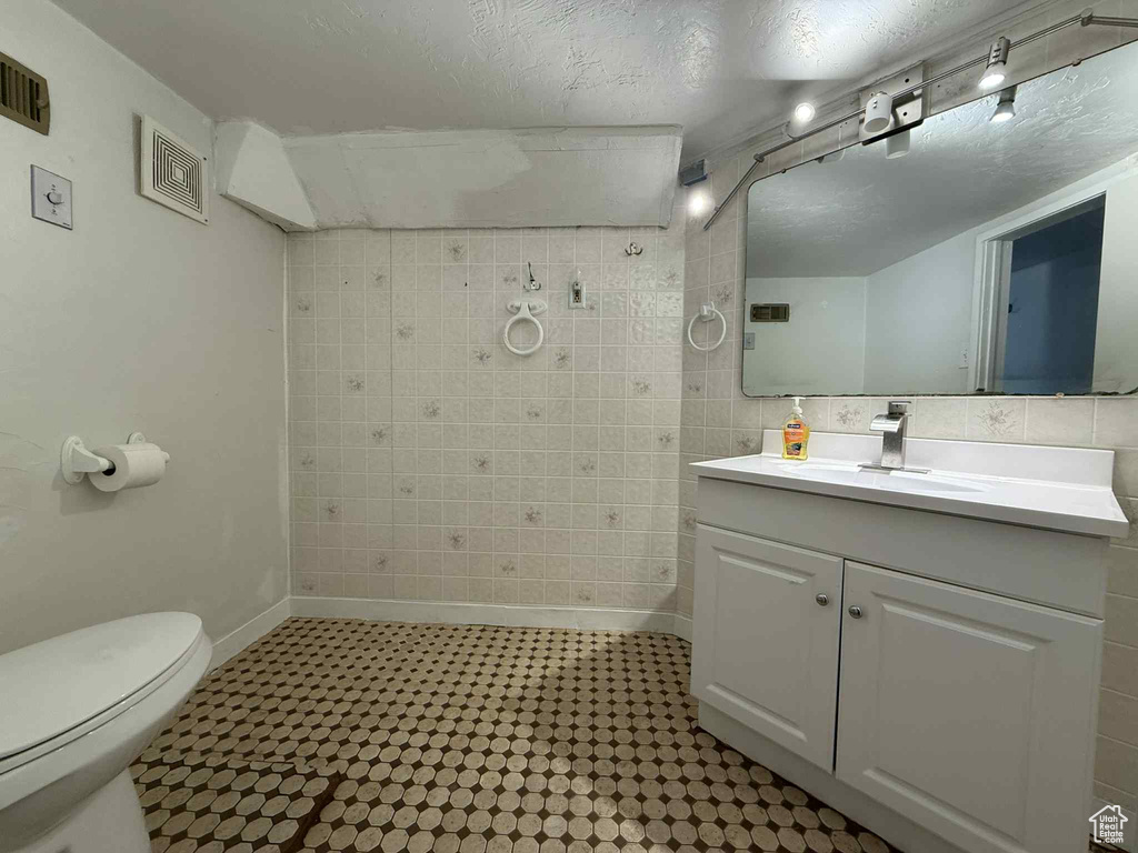 Photo 28 for MLS #2111957 at 250 N 6th Ave