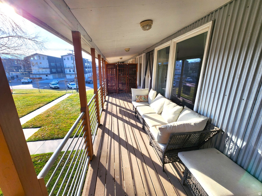 370 W 800 N #8 Salt Lake City, UT 84103