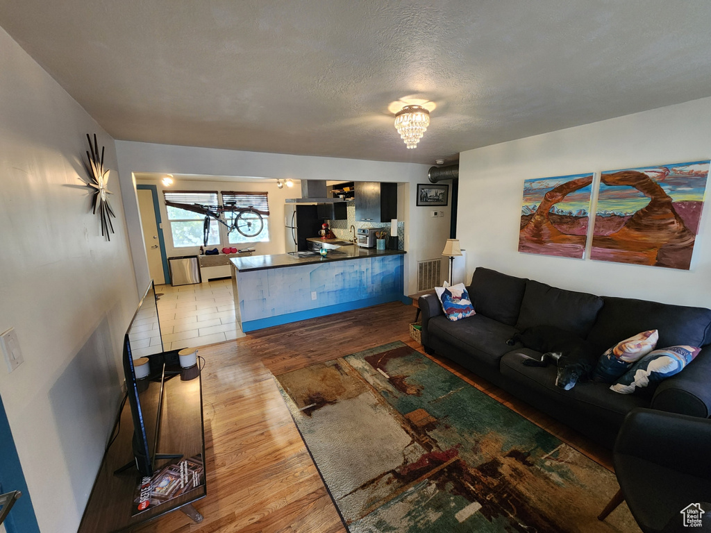 370 W 800 N #8 Salt Lake City, UT 84103