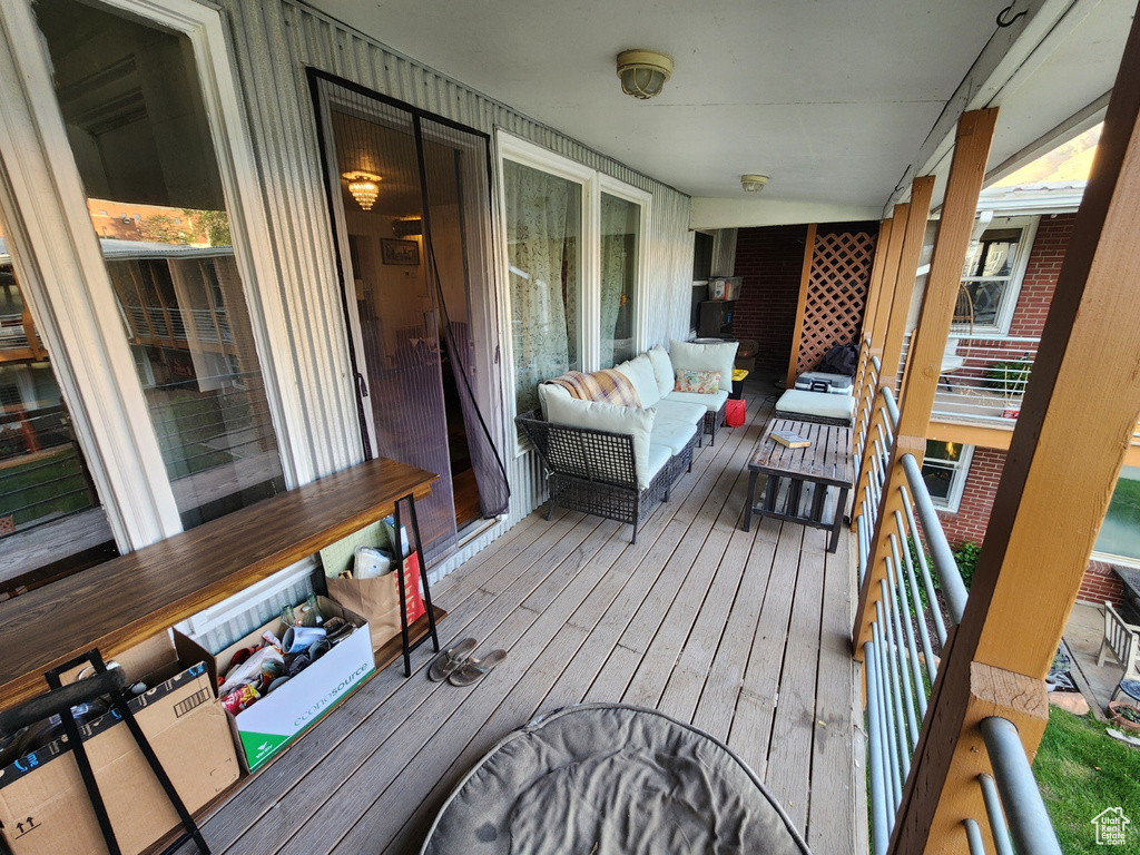 370 W 800 N #8 Salt Lake City, UT 84103