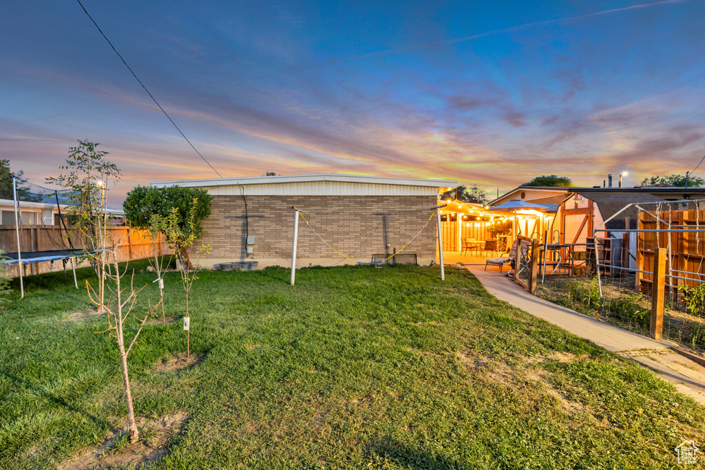 Photo 29 for MLS #2111965 at 1886 W Champagne Ave