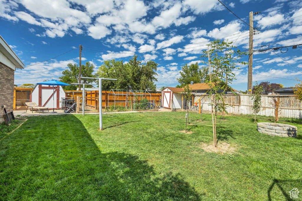 Photo 46 for MLS #2111965 at 1886 W Champagne Ave