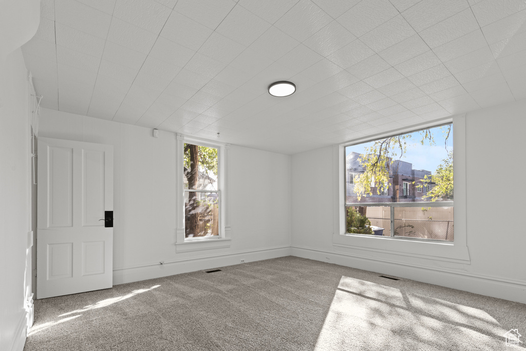 Photo 11 for MLS #2111966 at 658 23rd St #1