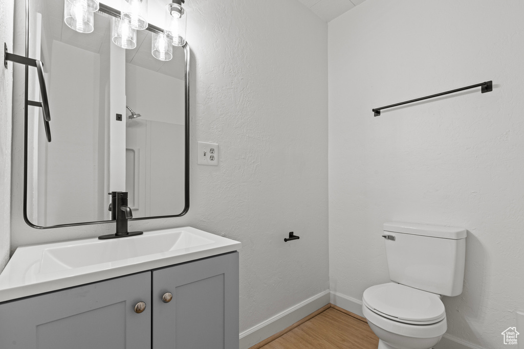 Photo 12 for MLS #2111966 at 658 23rd St #1