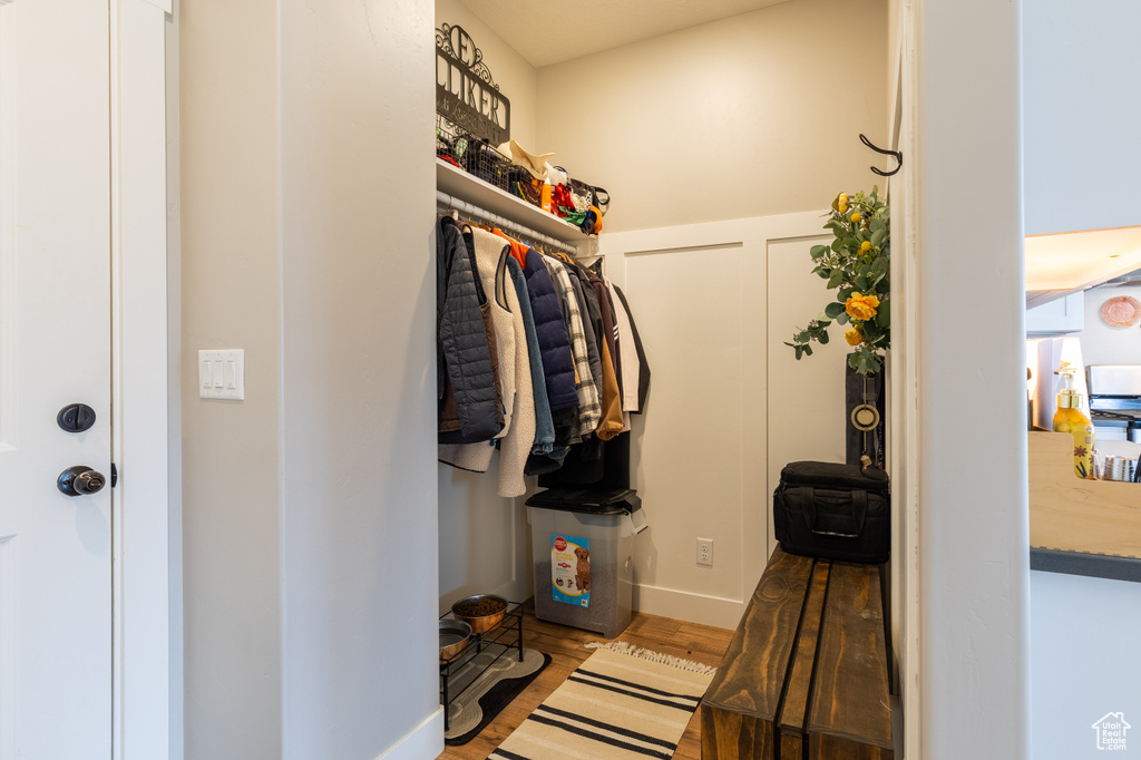 28 N 575 W Hyrum, UT 84319