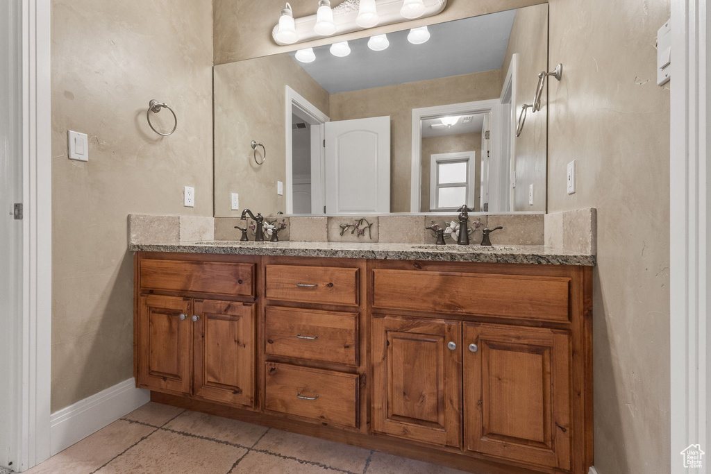 1131 E ROUND MOUNTAIN DR Alpine, UT 84004