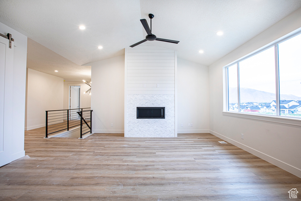 Photo 4 for MLS #2111974 at 1726 N Siena Cir #10