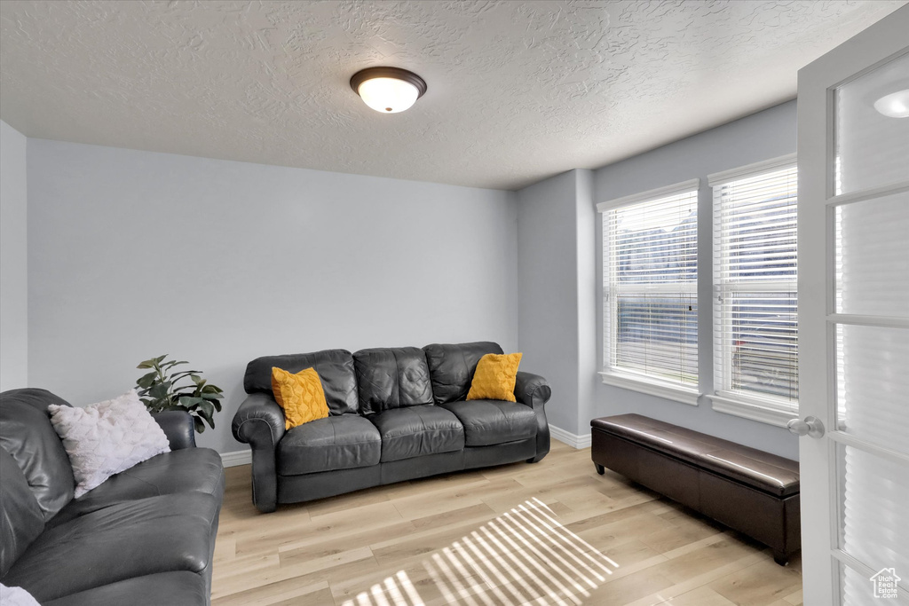 Photo 6 for MLS #2111975 at 8729 S Leafwood Ln