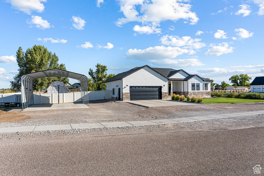 Photo 4 for MLS #2111984 at 625 E Birch Dr