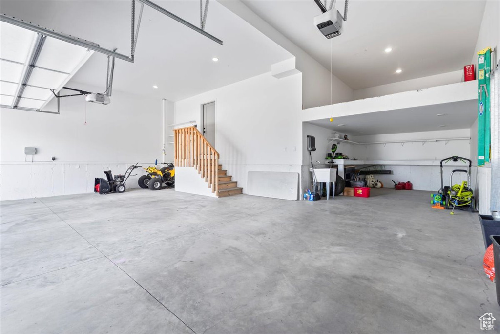 4104 E MOUNT AIREY DR Eagle Mountain, UT 84005