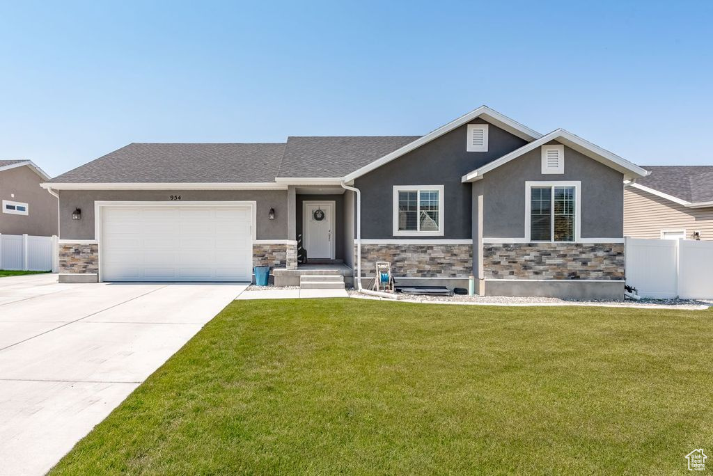 954 S 1050 W Tooele, UT 84074