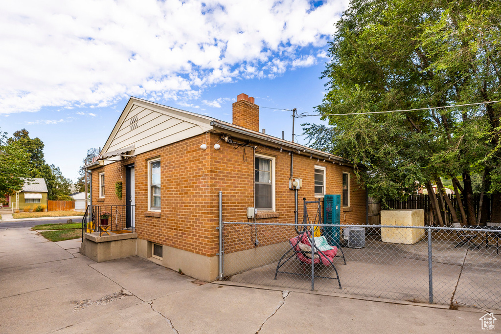Photo 13 for MLS #2112005 at 8029 S Adams St