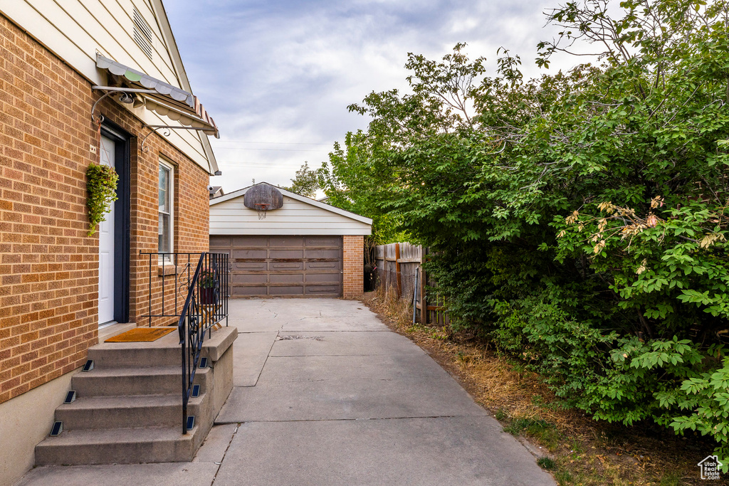 Photo 14 for MLS #2112005 at 8029 S Adams St