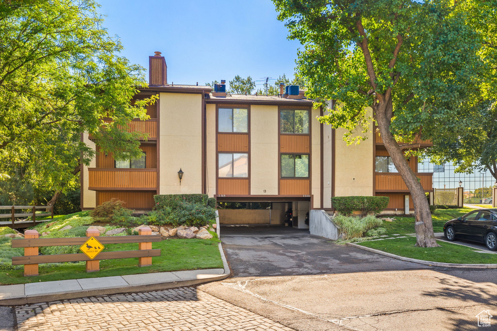 Photo 22 for MLS #2112028 at 1144 E Countrywoods Cir #13G