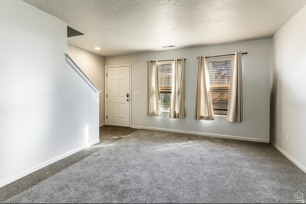 205 E ROCKEY PARK LN Draper, UT 84020