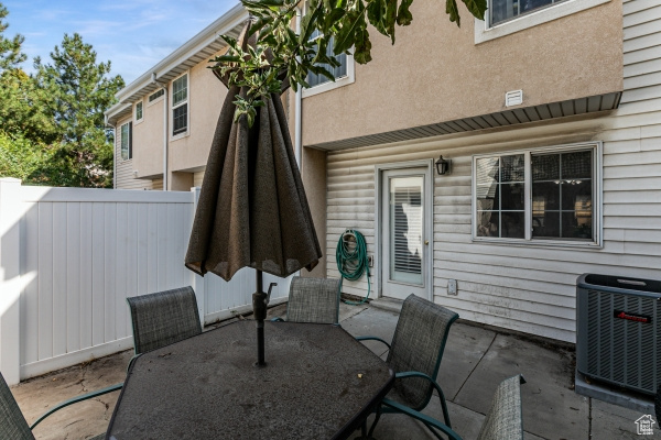 205 E ROCKEY PARK LN Draper, UT 84020