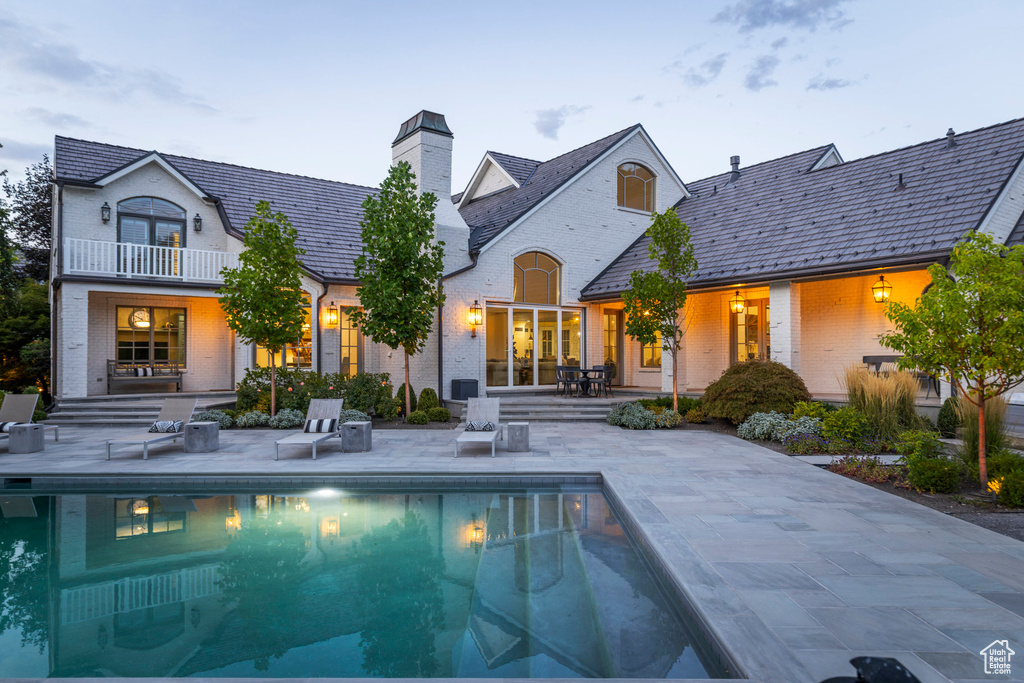 10228 S ALTAVILLA DR Sandy, UT 84092
