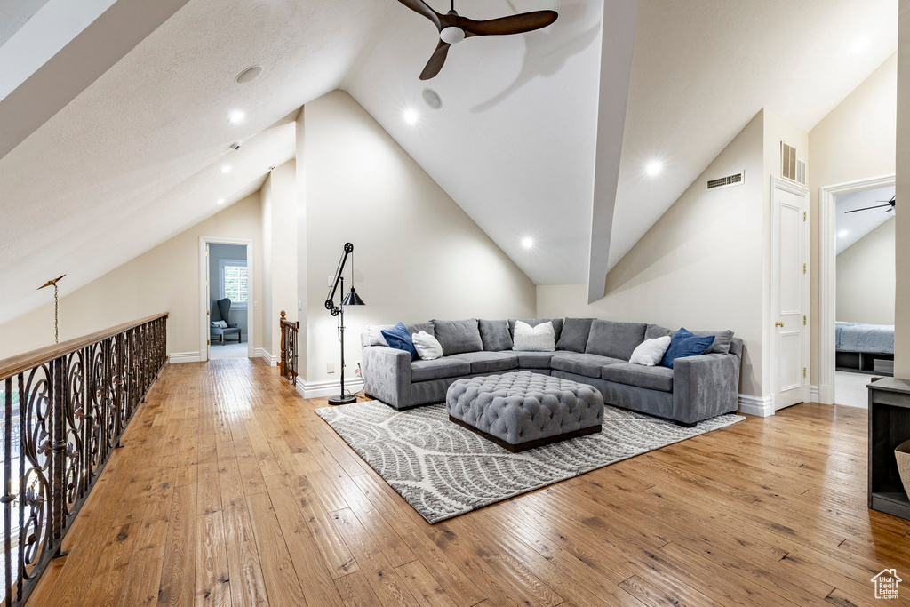 10228 S ALTAVILLA DR Sandy, UT 84092
