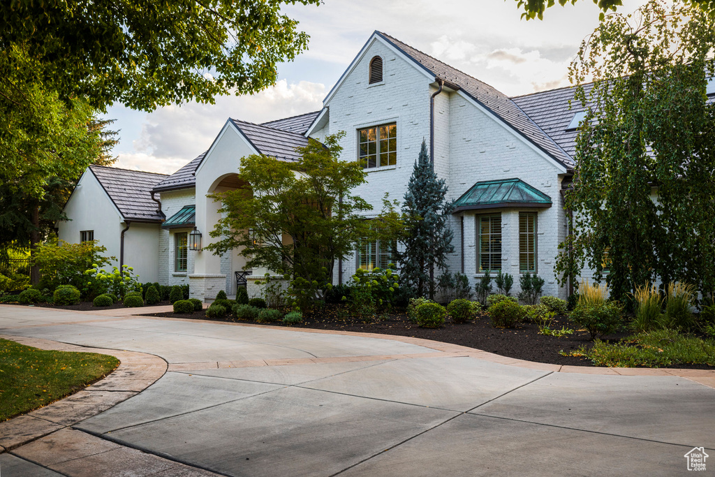 10228 S ALTAVILLA DR Sandy, UT 84092