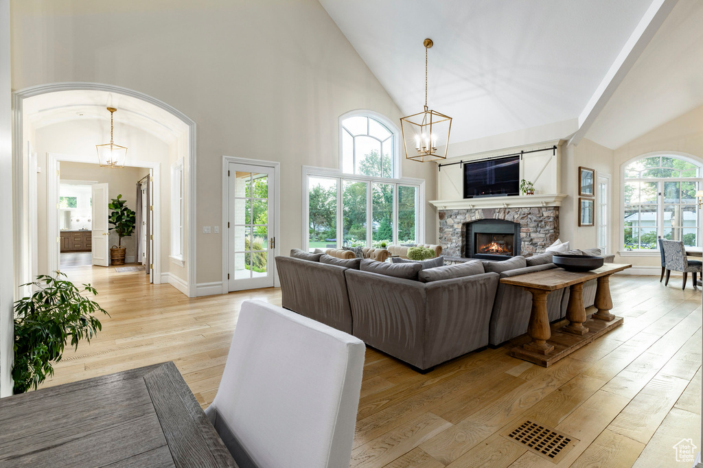 10228 S ALTAVILLA DR Sandy, UT 84092