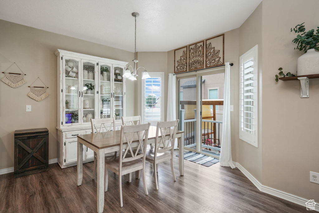 83 W APACHE RD Saratoga Springs, UT 84045