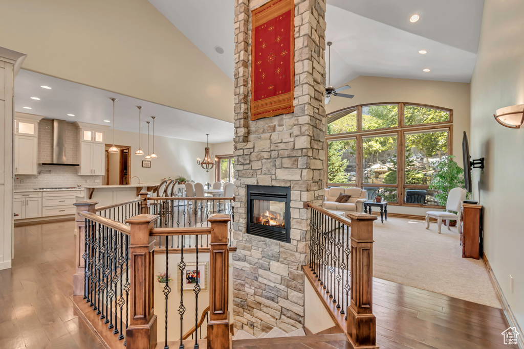 46 E LONE HOLLOW DR Sandy, UT 84092