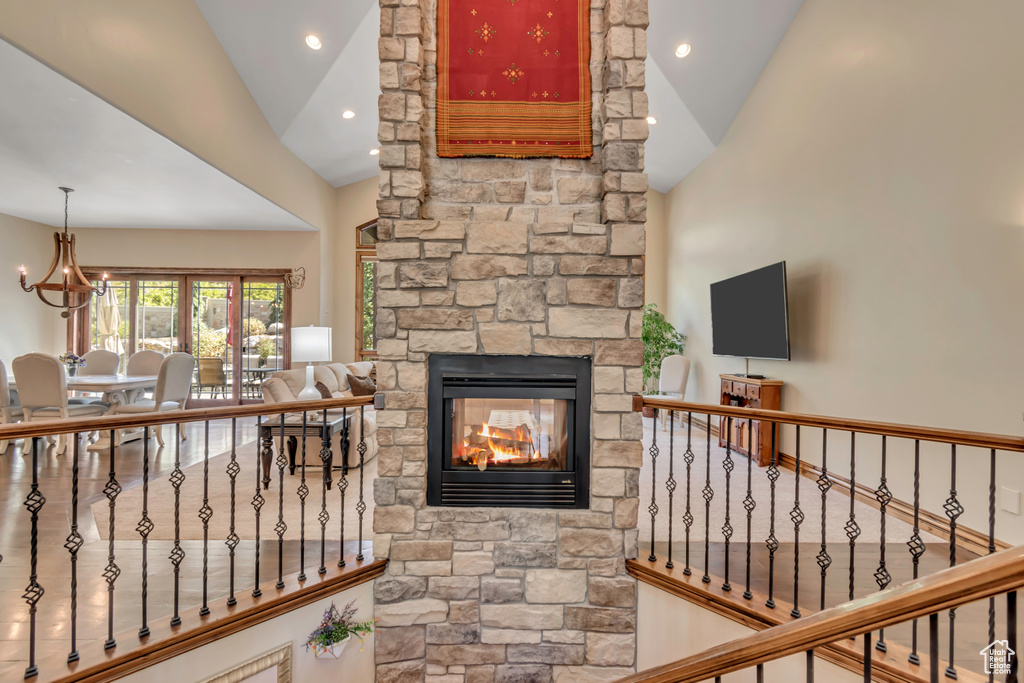 46 E LONE HOLLOW DR Sandy, UT 84092