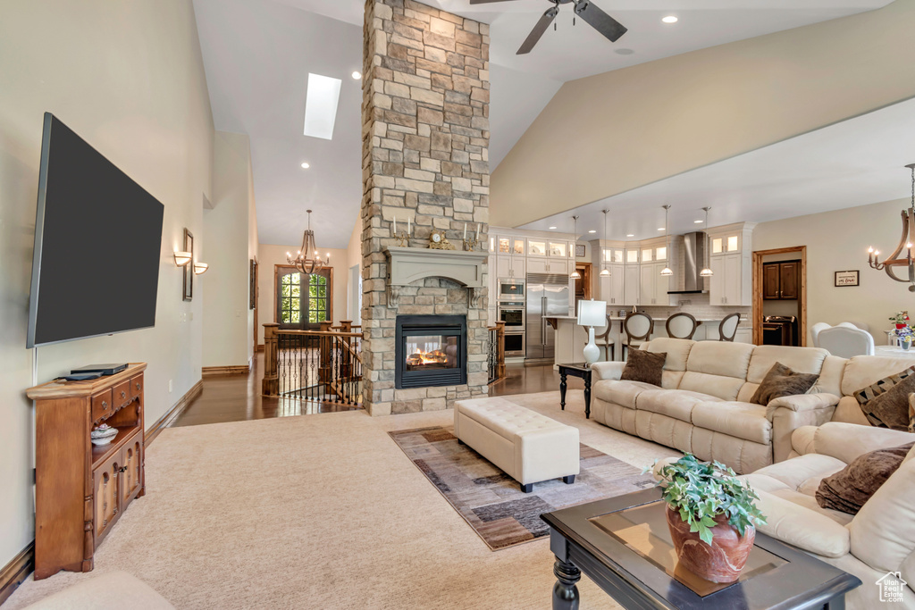 46 E LONE HOLLOW DR Sandy, UT 84092
